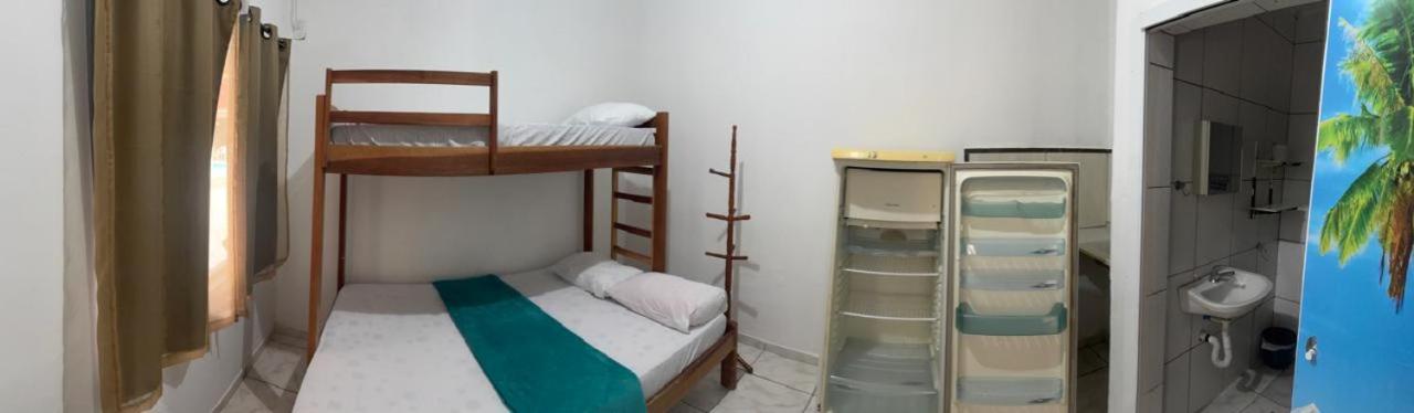 Recanto Pousada Ju&Ju Com Piscina Compartilhada Pontal do Paraná Eksteriør billede
